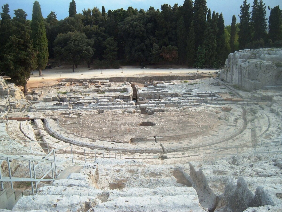 Il Teatro Greco del Parco Archeologico della Neapolis a Siracusa